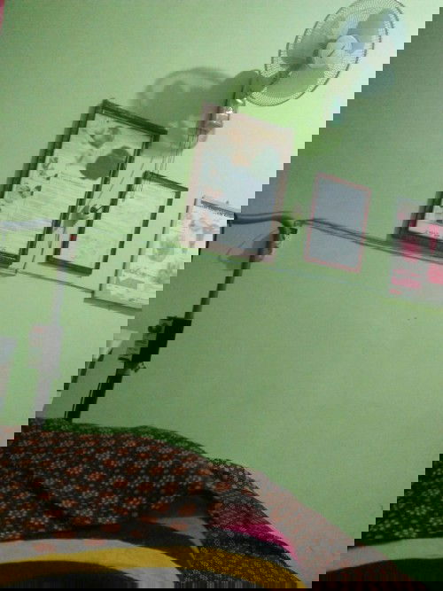 Keluar darah dan masih bukaan 1