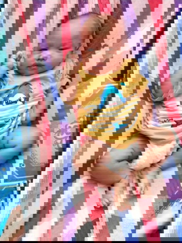 ลูกชายอายุ4เดือน10วันล่ะคอยังไม่เเข็งเลยถือว่าผิดปกติป่าวค่ะ