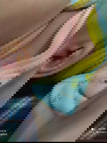 Leher merah dan ada kaya kuning" gitu