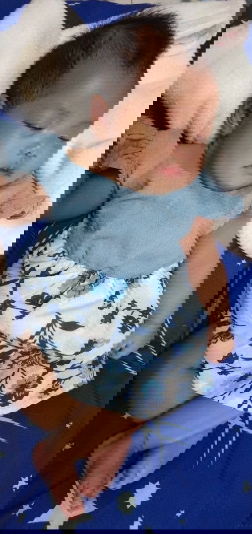 การแหวะนมของลูก