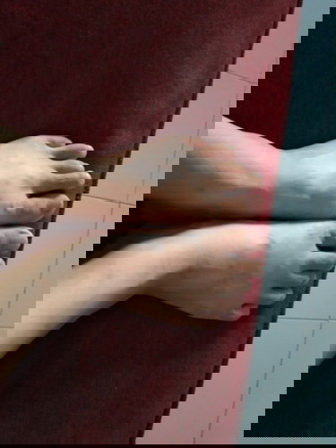 ช่วยดูหน่อยค่ะ ว่าเท้าบวมไหม ไม่แน่ใจ 33+6w