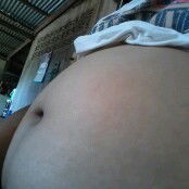 คุณแม่บ้านไหนน้องชอบดิ้นน้อยลงบ้างมั้ยค่ะบ้านเป็นอยู่ค่ะท้องเข้าเดือนที่หกแล้วค่ะ