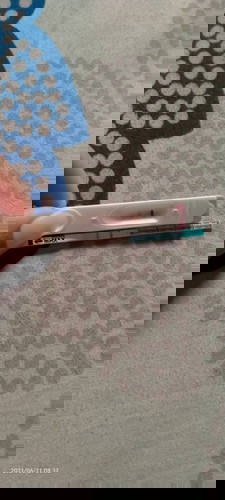 Apakah bisa dikatakan hamil ?, cek seblm telat haid sudah 2 garis hari berikutnya sya cek tapi samar