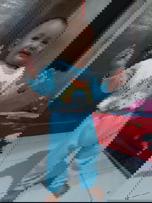 Stimulasi agar bayi cepat jalan