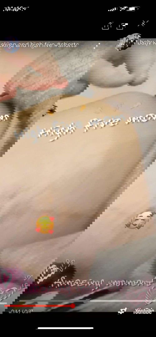 ชวนแม่ๆ มาแชร์เวลาลูกๆ เตะในท้องกันค่ะ