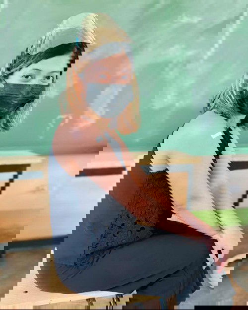 PFIZER IN MY VEINS 💉💪🏻💙