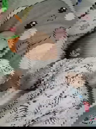 หนูน้อยของแม่