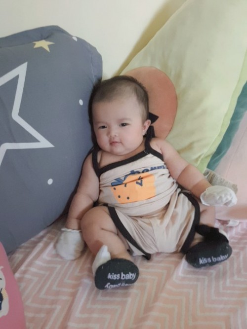 Bé biếng bú