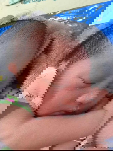 ตาน้องผิดปกติมั้ยค่ะ ?