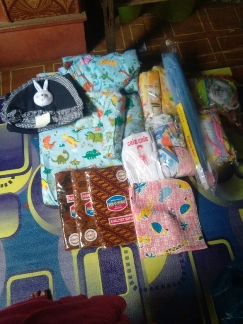 Perlengkapan bayi