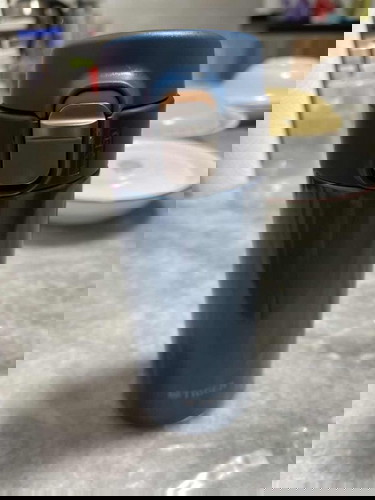 Thermo flask with straw that can be replaceable.