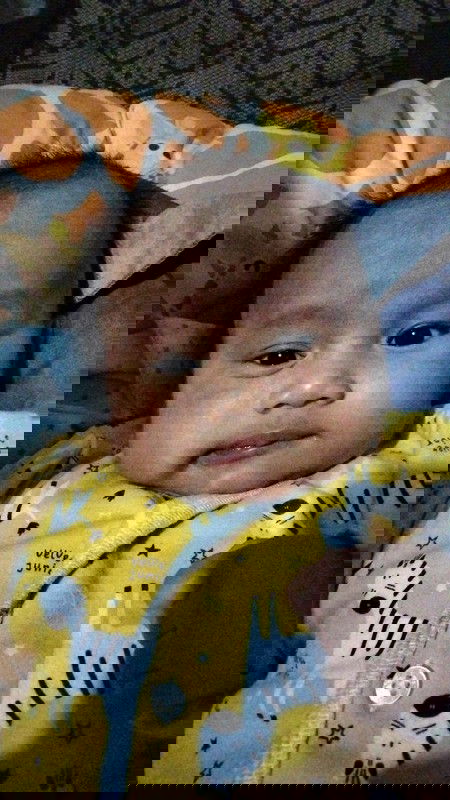 3 bulan 6 hari belum bisa miring atau tengkurap