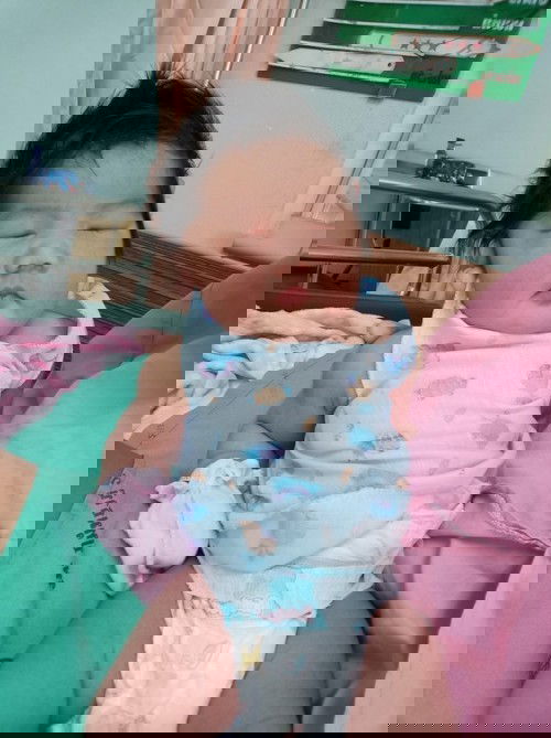 แตกแล้วจ้า 40+1 น้องญาดา เกิดวันที่3ก.ค.น้ำหนัก3440กรัม น้องเกิด 15.20