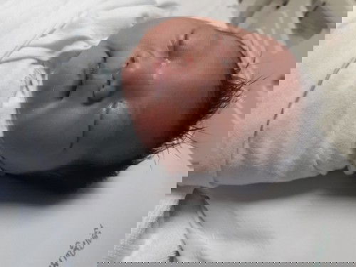 ทีม กรกฎคค่ะบ้านนี้แอบมาก่อน กำหนดคลอด22 กรกฎาคม แต่หนูมาคลอด 4กรกฎาคม