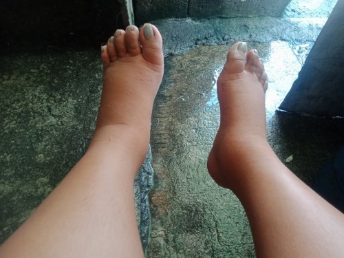 NATATAKOT AKO SA MANAS