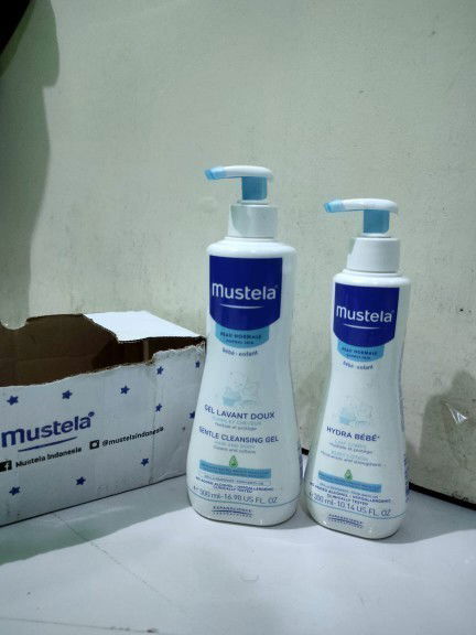 SOLD 🙏 lotion dan shower gel Mustela