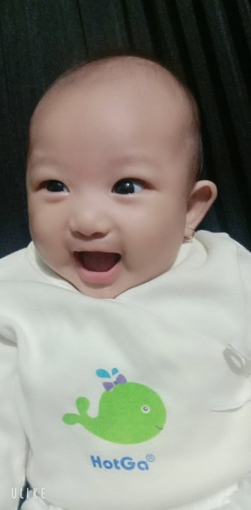 Bé được bao nhiêu kg ?
