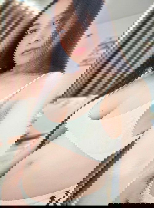 6 เดือนกับท้องกลม ๆ (9/7/64)