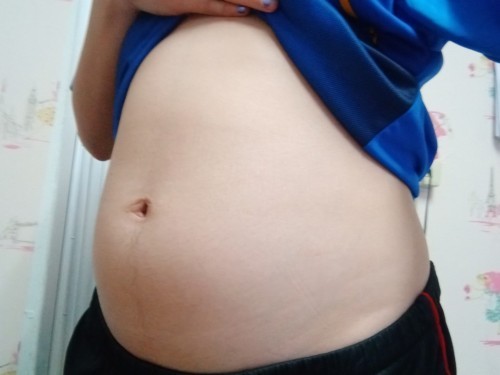 แม่ๆว่าท้อง5เดือนเล็กไปไหมค่ะค่ะ