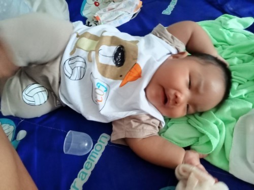 พรุ่งนี้มีนัดฉีดวัคซีน4เดือน แต่วันนี้น้องมีไข้อ่อนๆ37.1 แบบนี้ฉีดได้มั้ยคะแม่ๆ