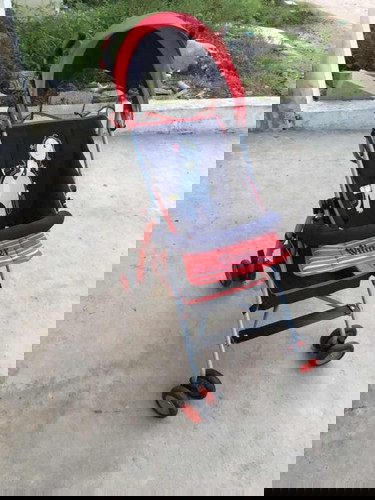 Preloved stroller pliko