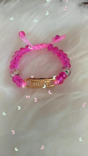 Gelang plat grafir nama