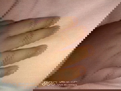 Kuku anak ku agak ungu