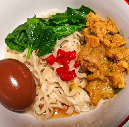 Mie ayam homemade, semuanya bikin sendiri