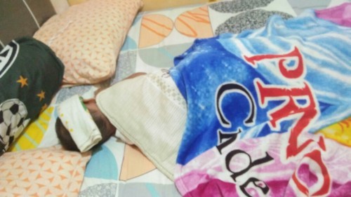 bun mohon solasi dong untuk anak usia 1.9bln demam tinggi gk turun" kasi obat apa y yg mempan?