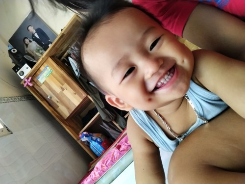 Các mom ơi có cách nào cho bé 13 tháng hết biếng ăn ko, dùng đủ mọi cách mà bé cũng ko ăn luôn nk