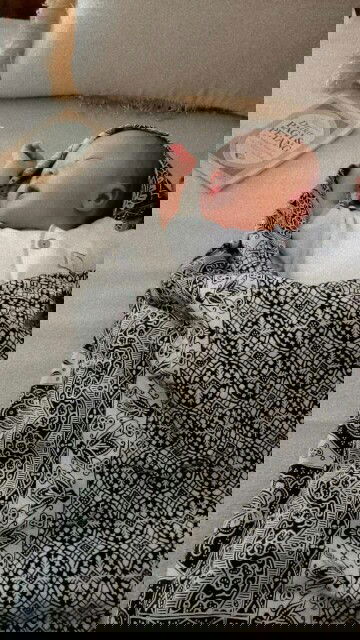 New born Aktif minum ASI