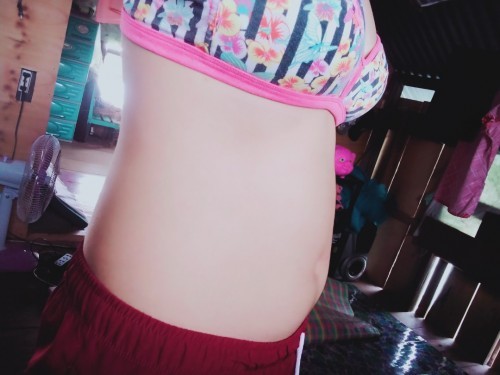 Bakit 5 month na Ang tiyan ko pero hind padin sya lumalaki nagpa check up ako sabi sakin parang wala