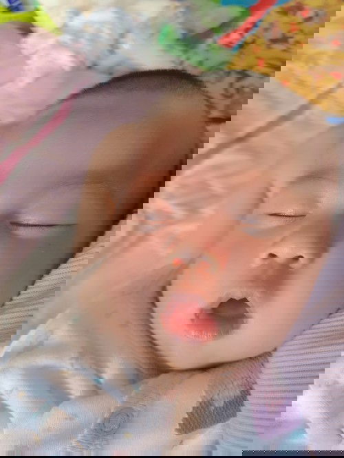 ลูกชอบนอนอ้าปาก