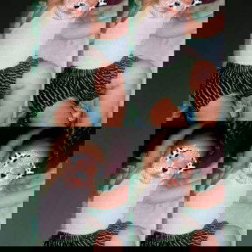 Bund boleh nggk kalau si kecil tidur dengan tangan seperti itu,,srannya ya bund😁