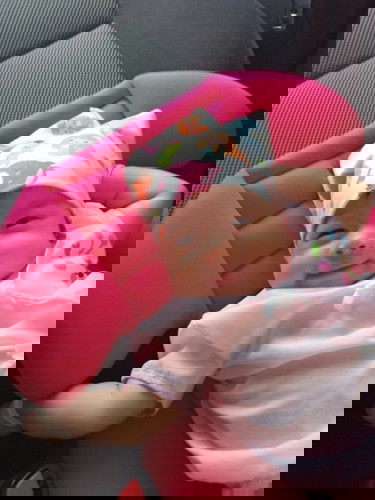 น้องนอนยากมาก คุณแม่คนไหนมีวิธีแนะนำมั้ยคะ บ้านไหนน้อ
งนอนยากมั่งมั้ยเอ่ย