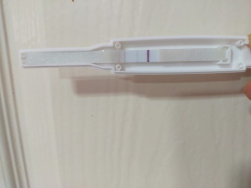 2ขีดจางมากๆ ท้องไหม