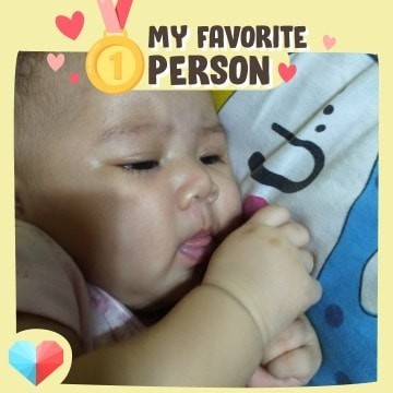 Hello mga mommy tanung ko lang bat kaya matigas ung hita ni baby pagkatapos bakunahan sya?