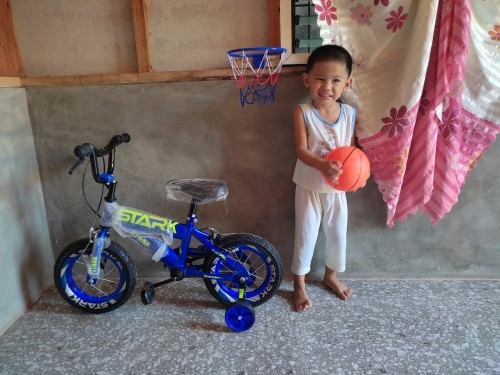 tanong ko lang hinde pa kasi nagsasalita yung 3yrs old boy ko, ok lang po ba yung?