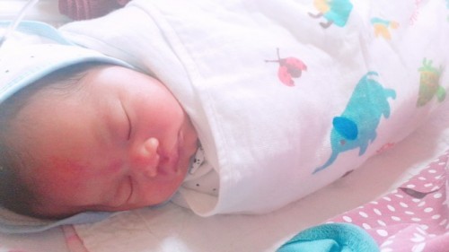 Princess Mama
Alhamdulillah selamat bersalin secara normal . Now dah 37 hari , nak habis pantang dah
