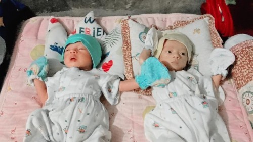 salam kenal bunda"TAP