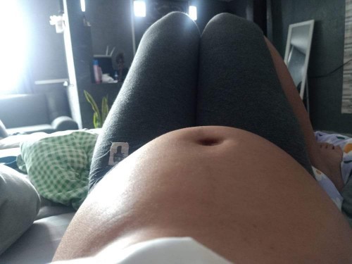 ท้องเกร็งแข็ง