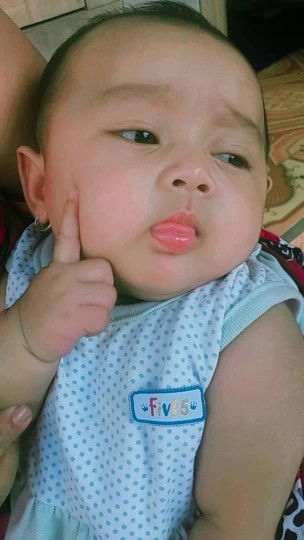 Bayi 5 bulan