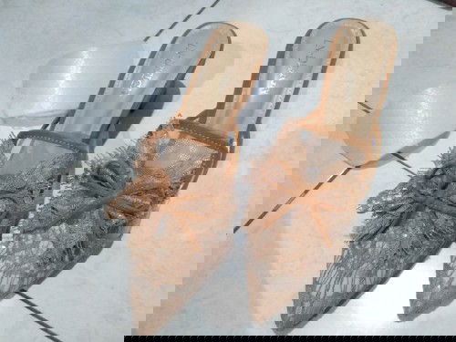 Preloved heels coklat 5 cm