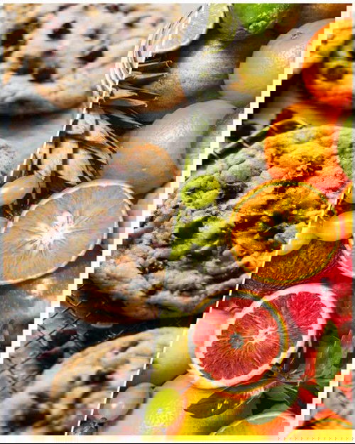 Buah / Biskut Mana Lagi Bagus