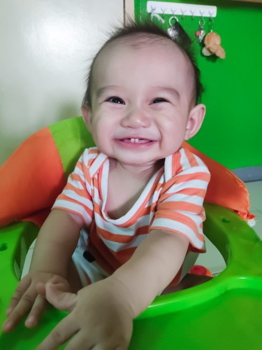 น้องเฟิร์สวัย9เดือน9วัน