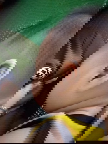 Mừng ngày quốc tế mẹ cho bé ti!!!
#D3 + #hình 3
Con 9m tháng đã biết bày trò r các mom ơi😆