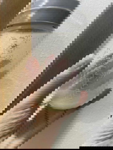 Asi sedikit, karna kuning takut dehidrasi jadi terpaksa dikasih sufor , sekarang baby bingung puting, gimana ya bun?