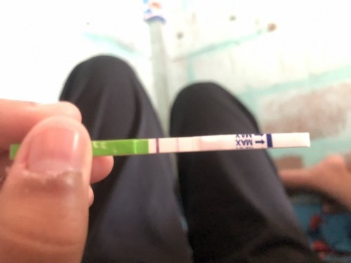 ขึ้น2ขีดเเบบนี้ท้องไหมค่ะ