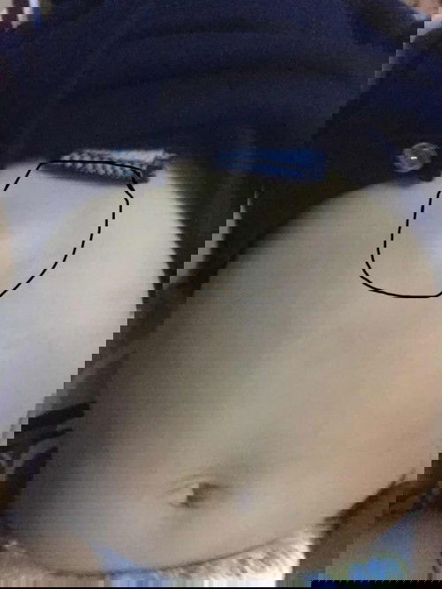 มีอะไรนู้นๆที่อก อันตรายไหมคะ???