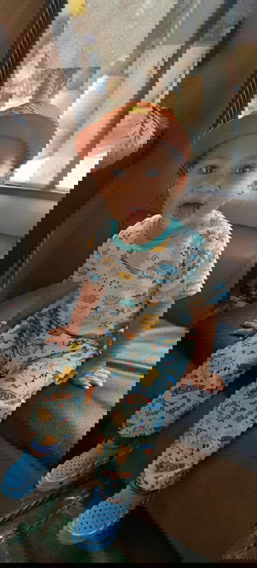 Kaka usia 2 tahun 2 bulan ibu..hamil 1 bulan,ada yg sama.bunda senior???